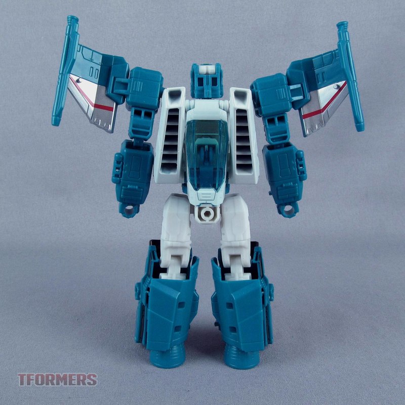 Deluxe%20Topspin%20Freezeout%20-%20TFormers%20Titans%20Return%20Wave%204%20Gallery%20009__scaled_800.jpg