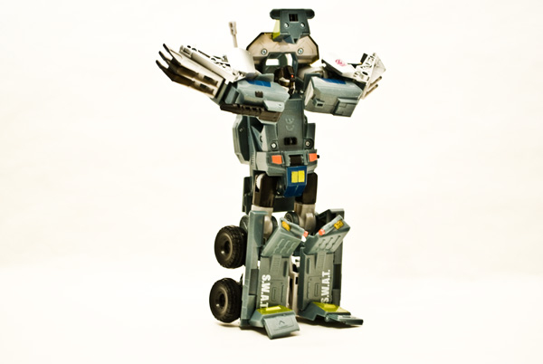 transformers database/universe