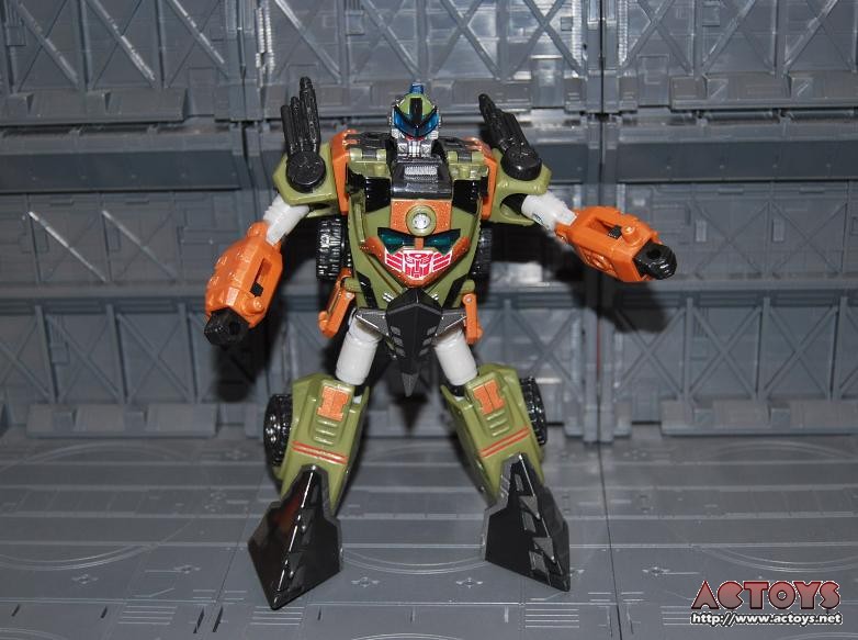 BotCon 09 Exclusive Figures Blowout Gallery Extravaganza