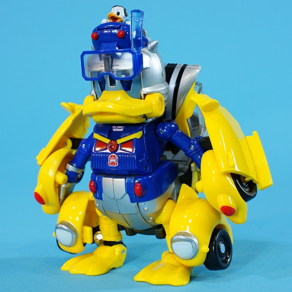 Disney Label Transformers Donald Duck Up Close