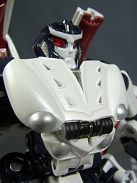 New Looks at Alternity A-04 Okamora Orochi Starscream