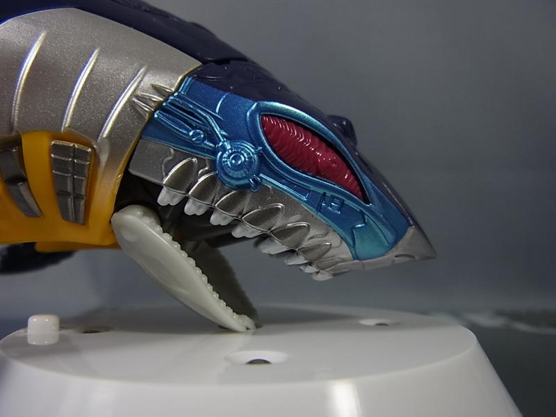 Legends Series LG06 Gelshark Out Of Box Photos Of Japanese