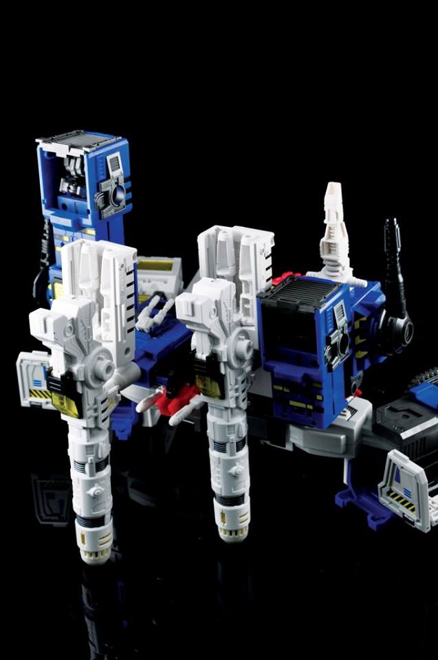 UPDATED! Maketoys MCB-02D Dystopia - New Images Of Non-Metrotitan