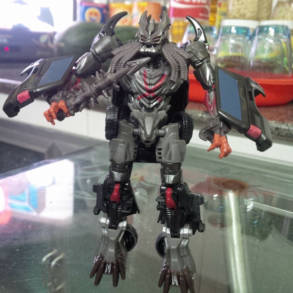 Transformers Dinobot Slash Studio Series Scale Figure·Fichier STL pour Impression 3D·Cults