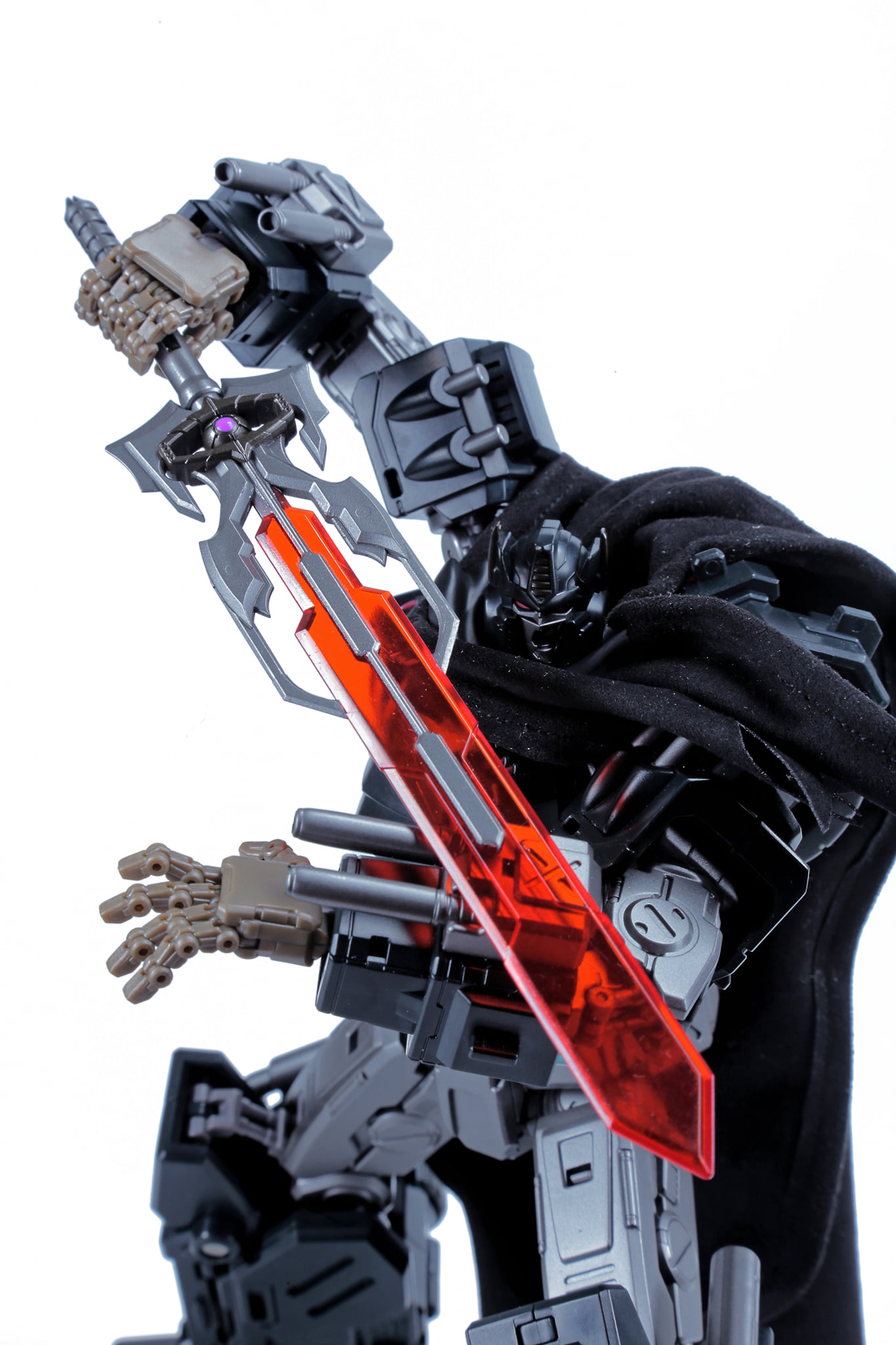 Mastermind Creations R-48N Optus Nox (Nemesis Prime) Official Images