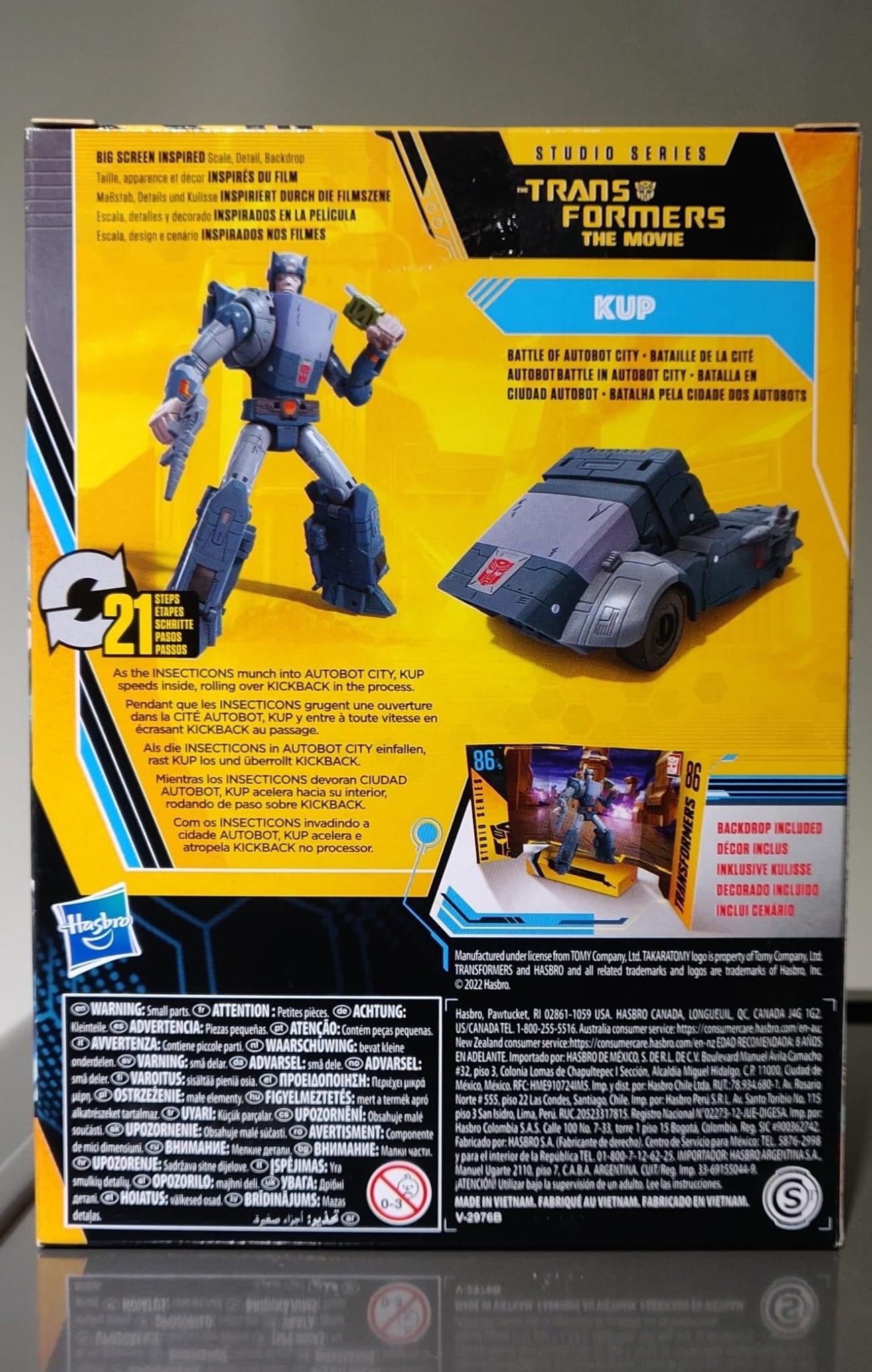 In Hand Transformers Buzzworthy Bumblebee Studio Series Deluxe Class 86-02BB Kup