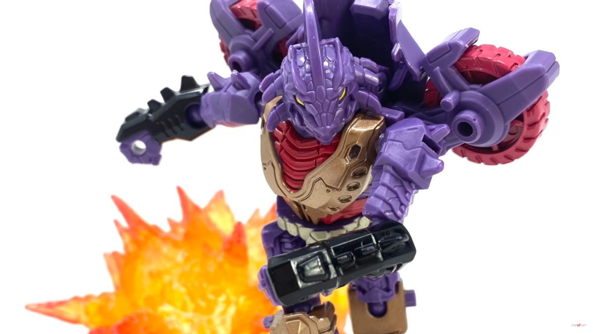 Transformers Legacy Core Iguanus – Action Figure 9 Cm Con Scudo Energon – Da 8 Anni – Multicolore F3014