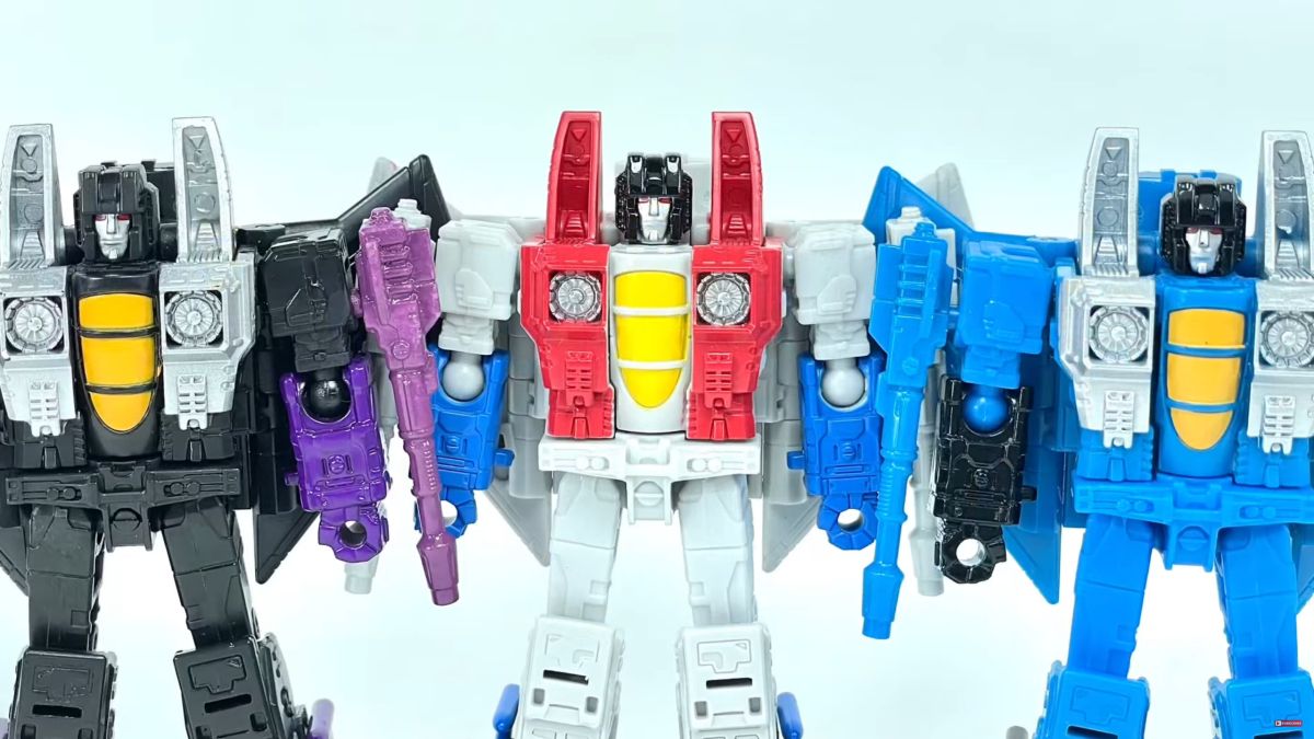 Transformers Legacy Core Class Thundercracker In-Hand Images