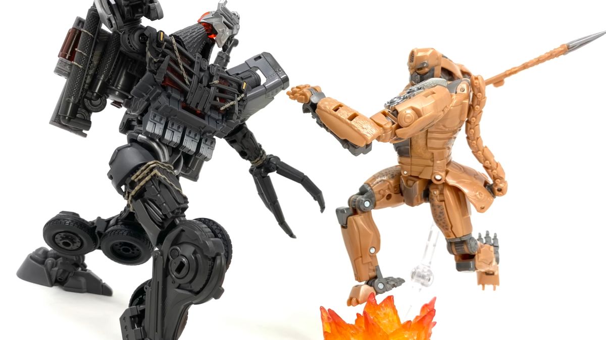 Jual Transformers Studio Series Voyager 98 Cheetor TFOF7240 di Seller Yuferson Shop - Petir