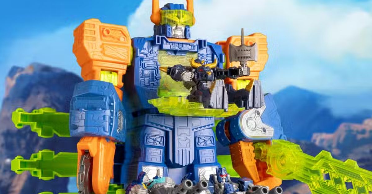 Cyberworld First Look at New Transformers Series Figures: Scorponok, Grimlock, Galvatron, Mirage, More