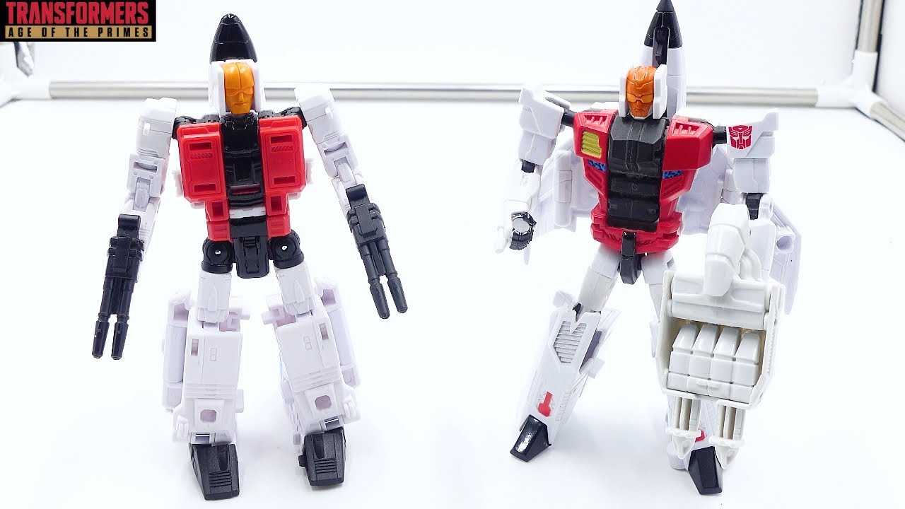 Transformers Age Of The Primes Aerialbot Slingshot Vs Unite Warriors Slingshot Review!!! (4k)