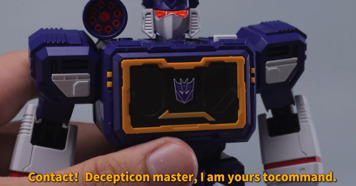 In-Hand Soundwave, Ravage, Laserbeak, Rumble, Ratbat Blokees Transformers