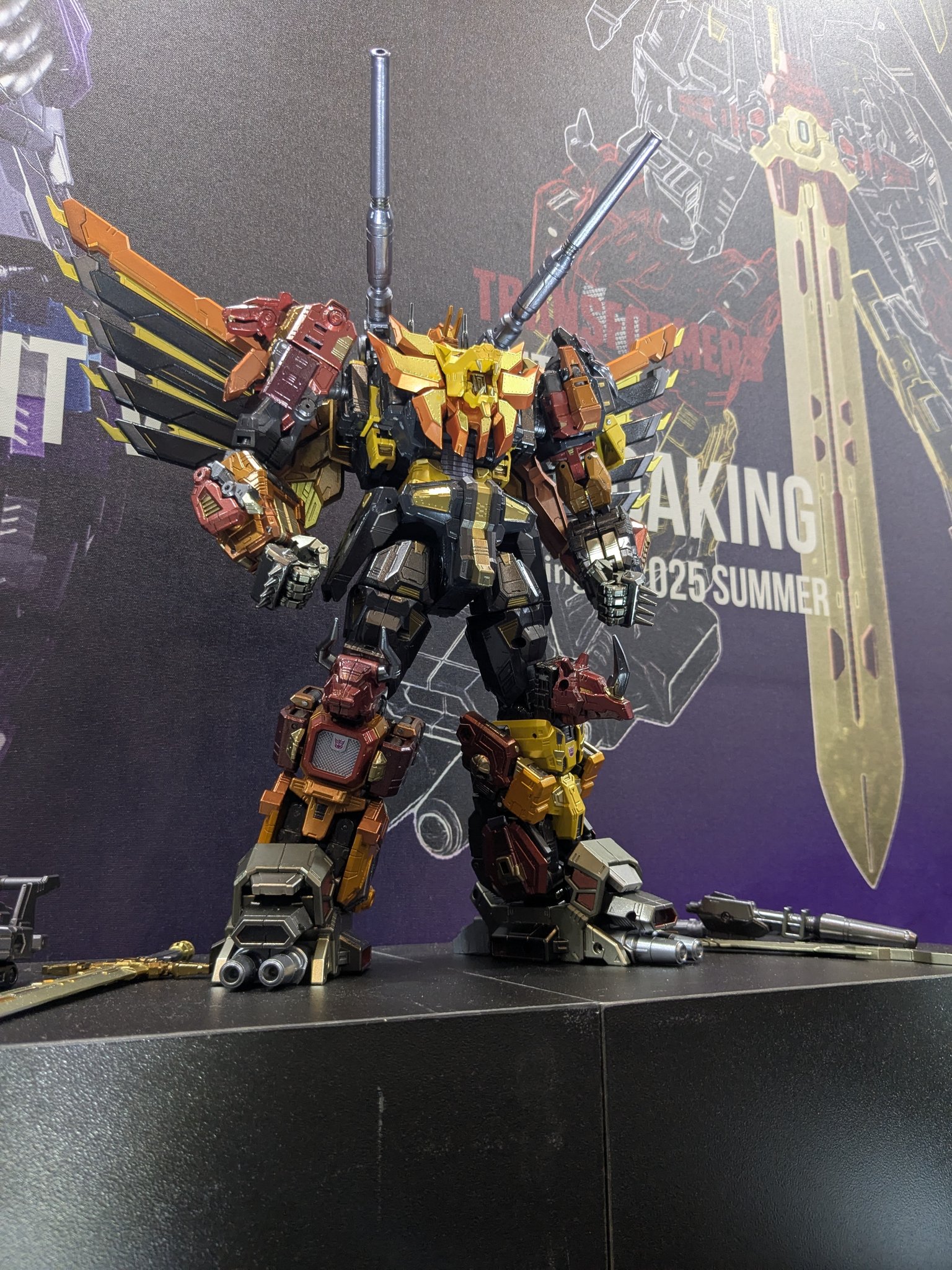 Adamas Machina AMT-02 Predaking Color Images from
