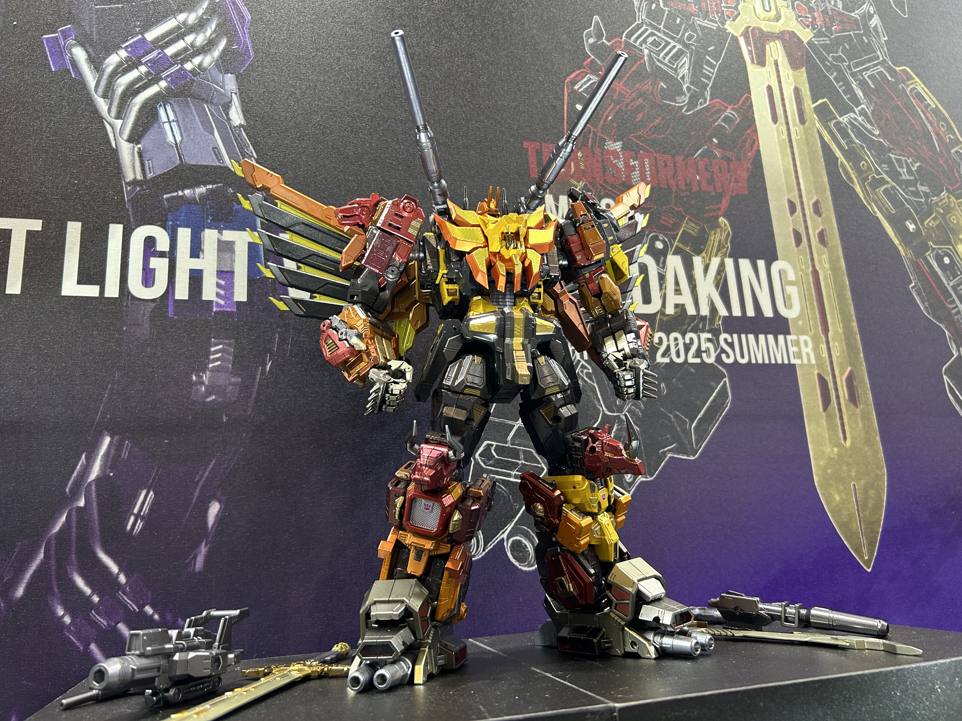 Adamas Machina AMT-02 Predaking Color Images from