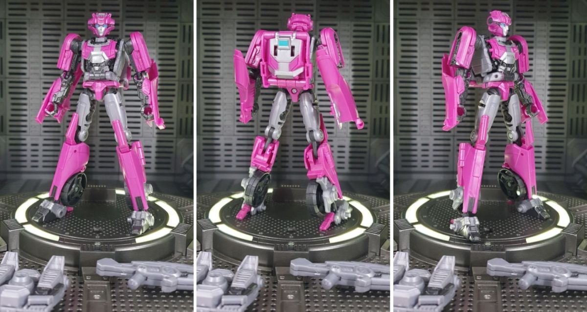 Transformers ONE Elita-1 Studio Series Deluxe Class In-Hand Images