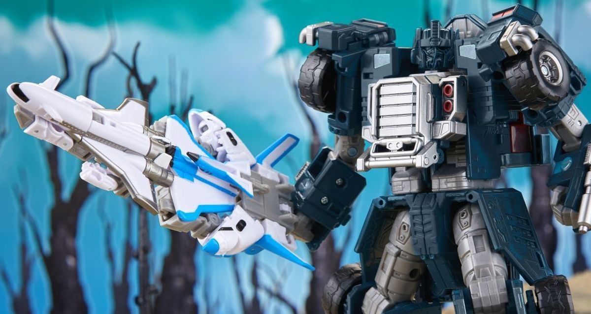 Daily Prime - Armada Nemesis Prime & Air Defense Mini-con Team Official Images & Details of Convention Exclusive