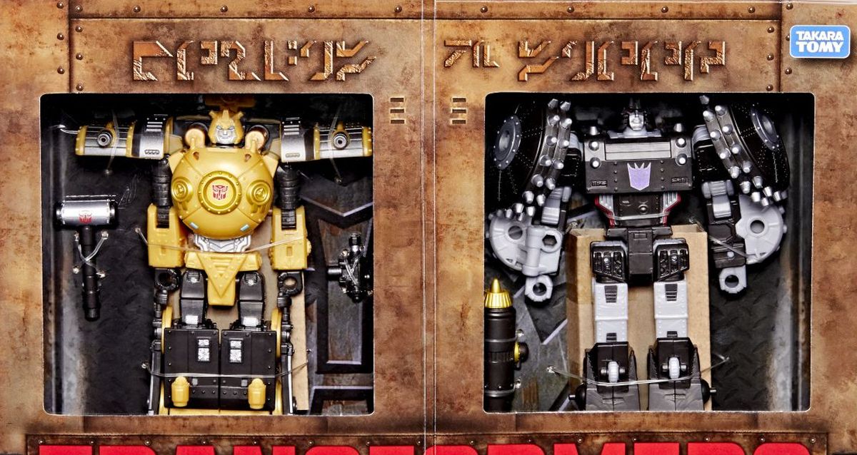 PREORDER! Hearts of Steel Timelines Megatron and Timelines Bumblebee Figures