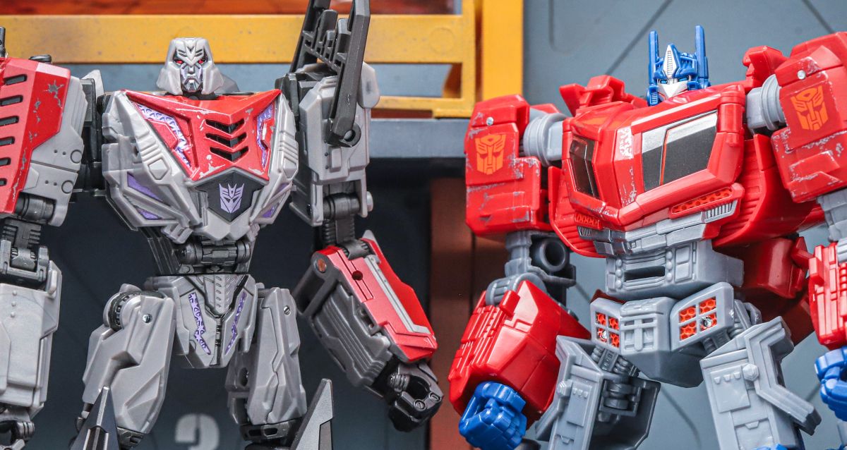 Transformers スタジオシリーズARCEE SS-92 新品 Transformers Studio Series SS-92 Arcee G1 TF:TM TakaraTomy