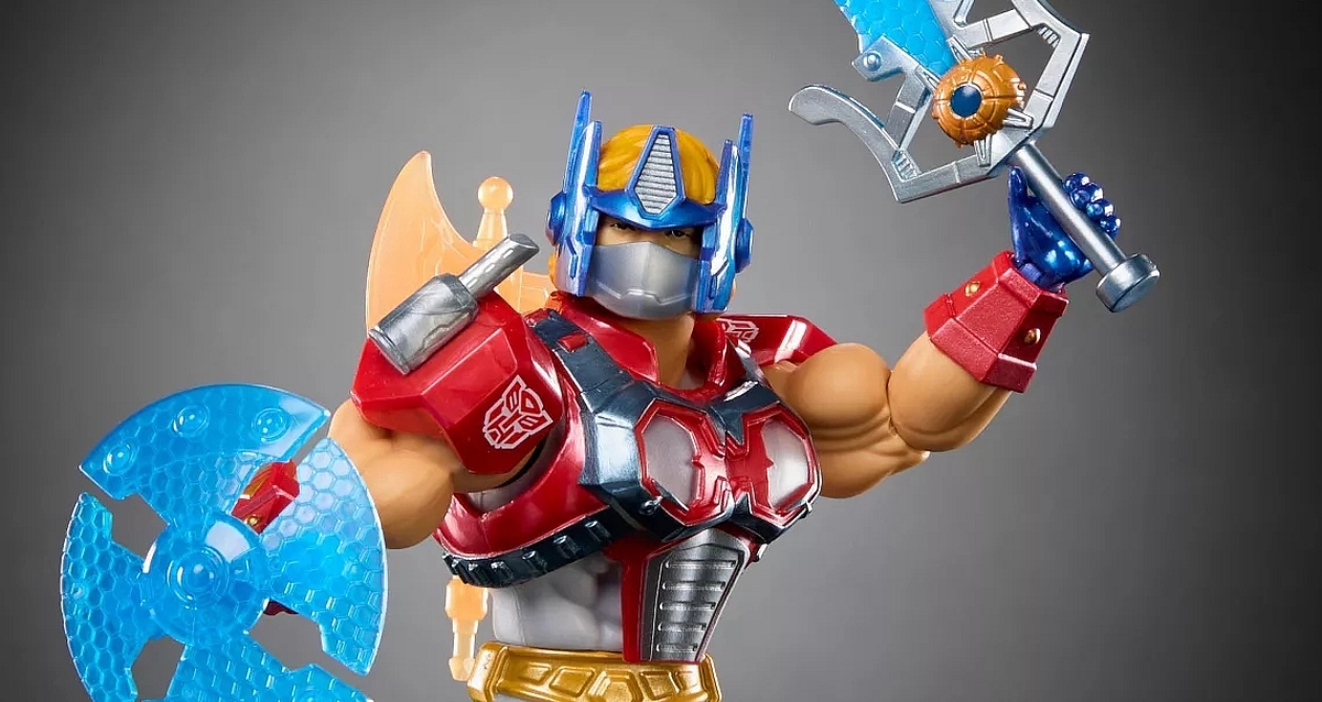 その他 Supreme x Transformers G1 Optimus Figure Supreme Made an Optimus Prime Figurine | Hypebeast