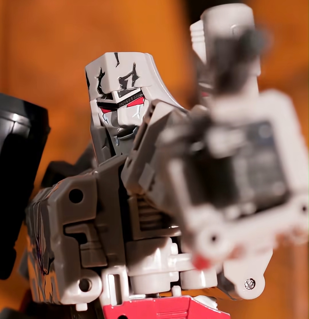 WATCH! Megatron Enters the Battle Studio Series MTMTE Collection Official Promo