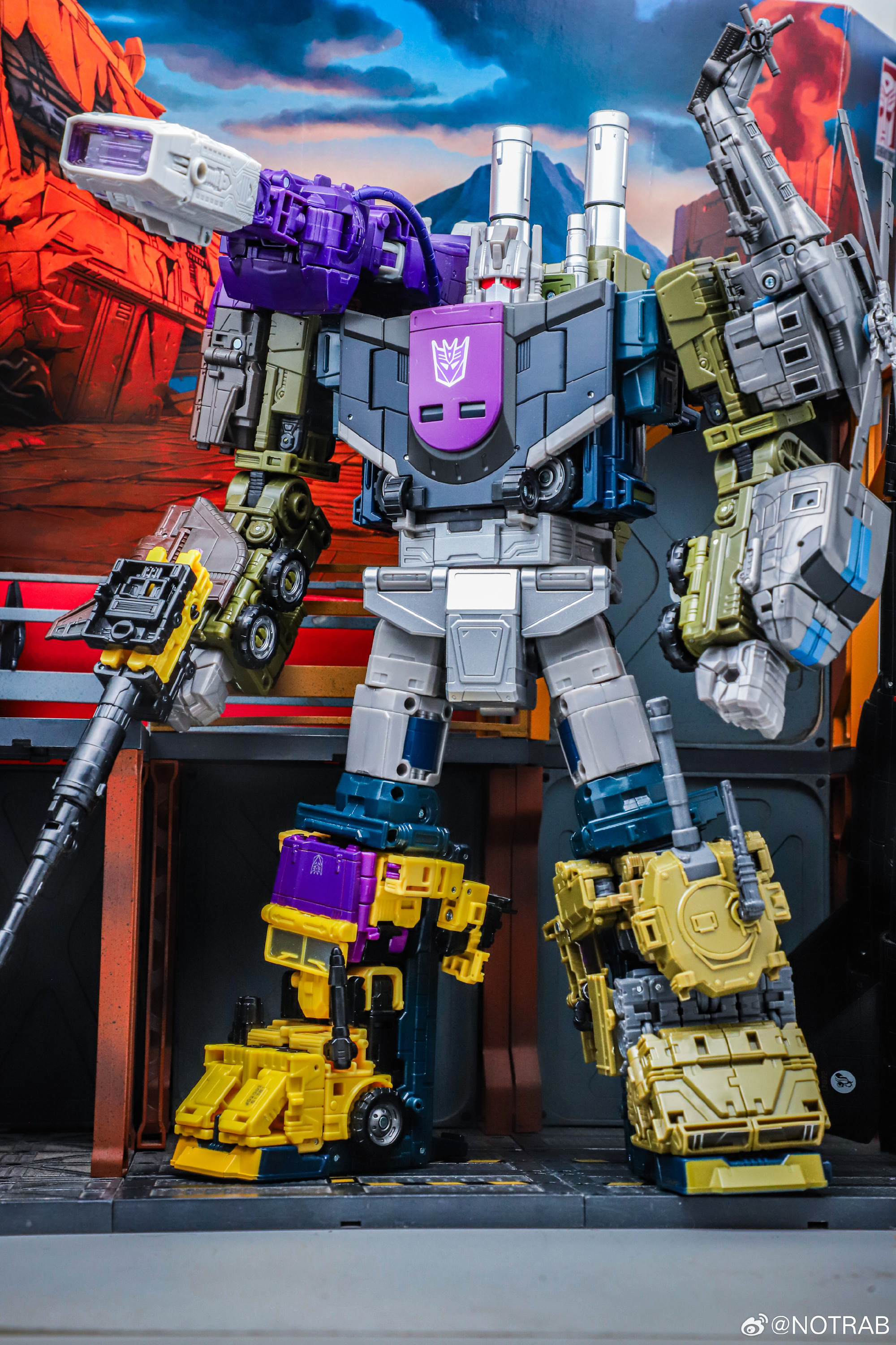 Bruticus with Swindle & Shockwave Gun Mode In-Hand Images of New Transformers Combiner