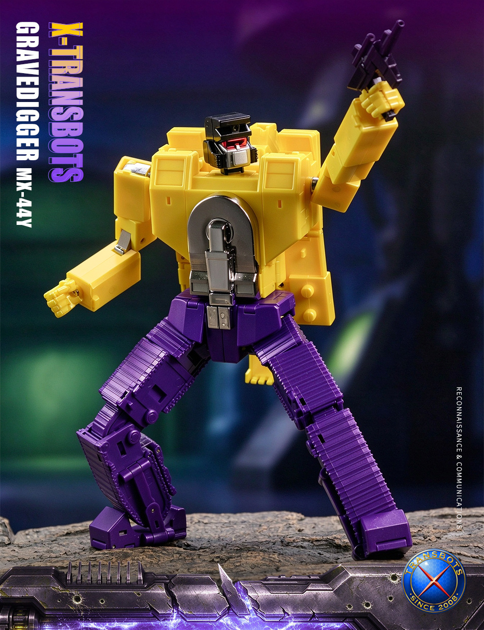 xtransbots-mx44y-gravedigger-mp-scale-scavenger-in-hand-gallery-(14).jpg
