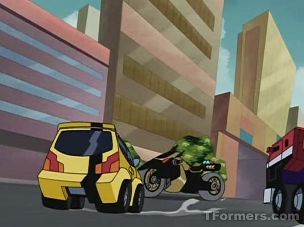 Transformers Animated 124 SUV Society Of Ultimate Villainy 015 (14 of 242)