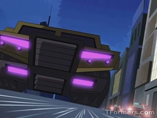 Transformers Animated 124 SUV Society Of Ultimate Villainy 095 (94 of 242)