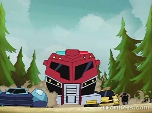 Transformers Animated 28 29 A Bridge TooClose 199 (197 of 530)