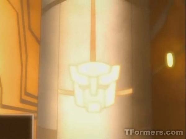 Transformers Animated 28 29 A Bridge TooClose 358 (356 of 530)