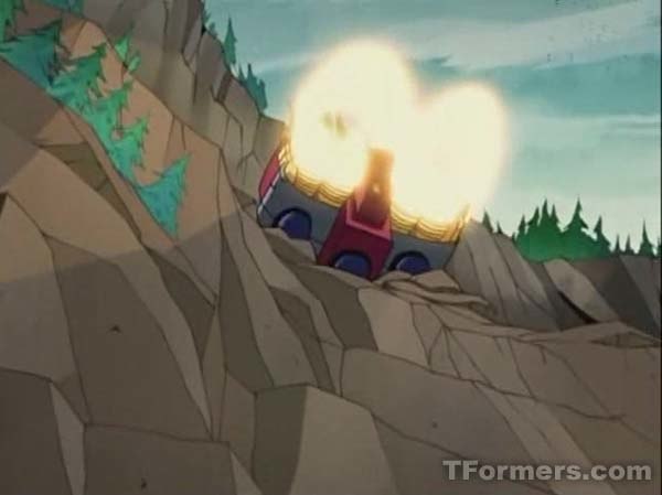Transformers Animated 28 29 A Bridge TooClose 366 (364 of 530)