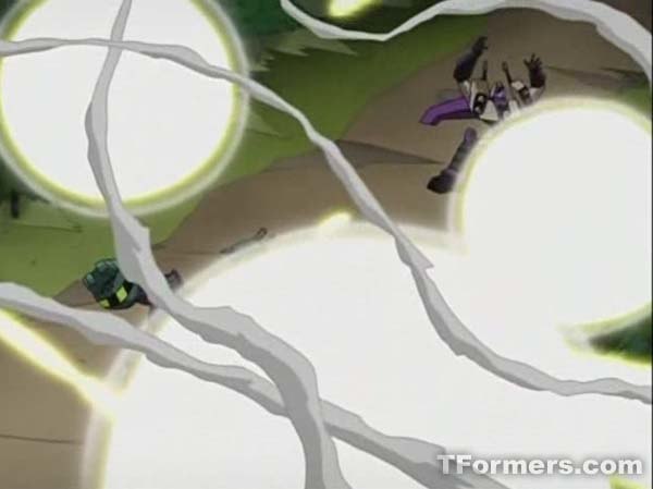 Transformers Animated 28 29 A Bridge TooClose 446 (444 of 530)