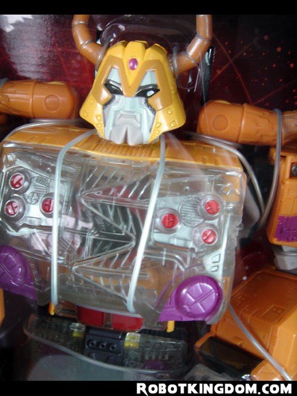 Universe 2008 Supreme Unicron. Available Now!
