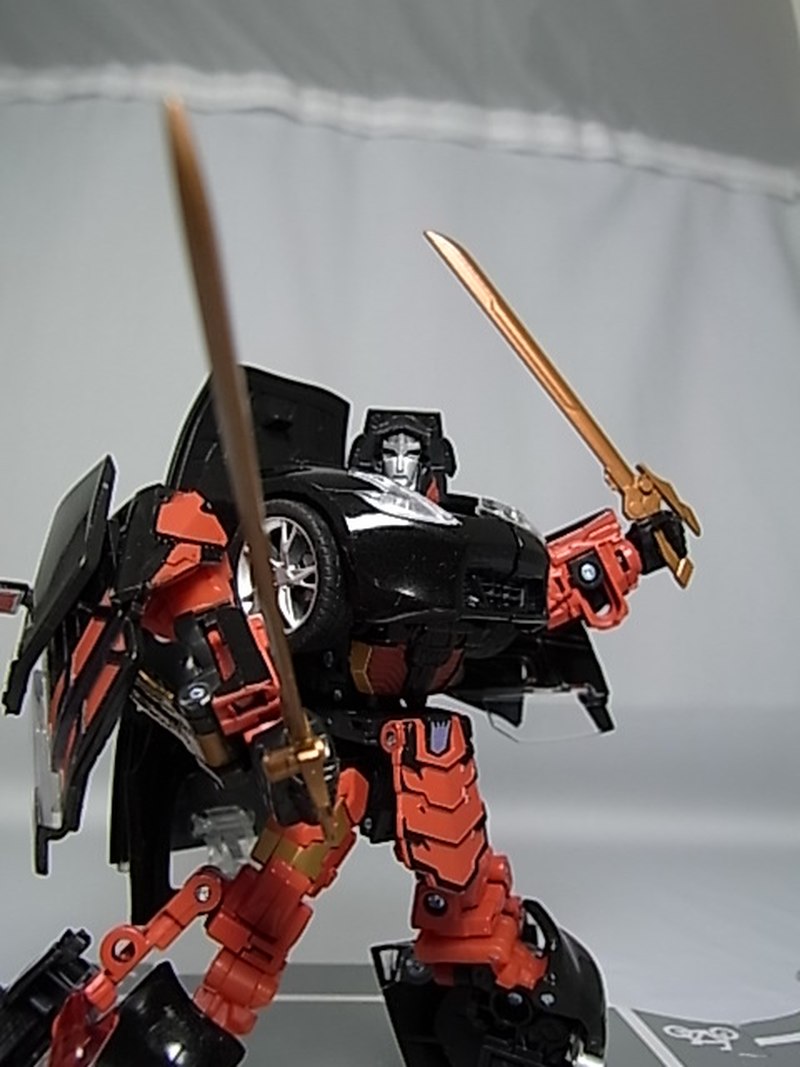 Alternity A-02 Nissan Fairlady-Z Diamond Black Megatron Image Gallery