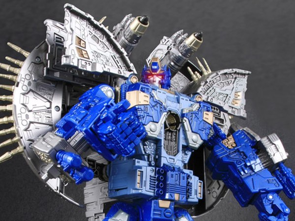MASSIVE TakaraTomy Transformers Update - eHobby, Primus, More!