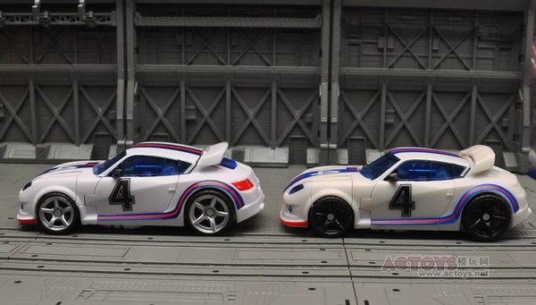 Transformers United Autobot Jazz  (4 of 10)