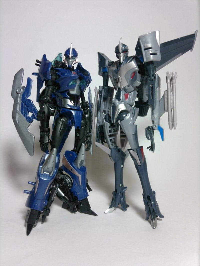 Transformers: Prime - Arcee's Jump
