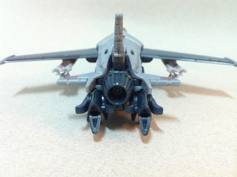 Transformers Prime Deluxe Class Starscream Image Gallery