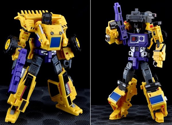 MakeToys Releases New Official Giant Set C Wheel Loader