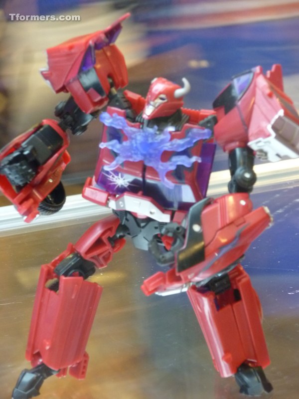 BotCon 2012 - SDCC Bruticus G1 Colors, Terrorcon Cliffjumper; Generations Soundwave, Kickback, Discs; Prime Airachnid; & More!
