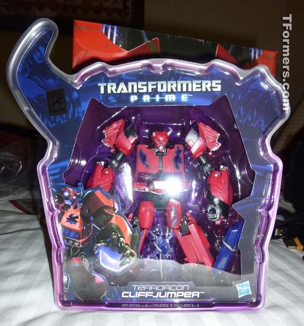 SDCC 2012 - Transformers Prime Zombie Cliffjumper Exclusive