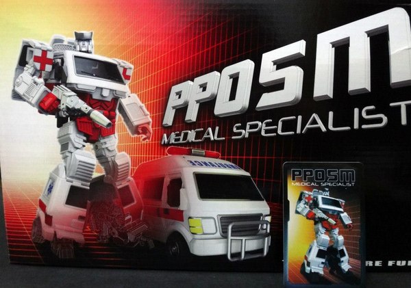 In Hand Images IGear Toys PP05M Medical Specialist   Ultimate NOT Ratchet Figure Arrives  (2 of 17)