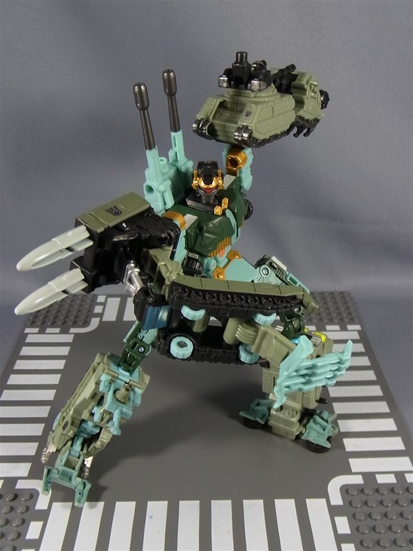 Takara Tomy Transformers United EX01 Combat Master Prime Mode Images  (1 of 20)