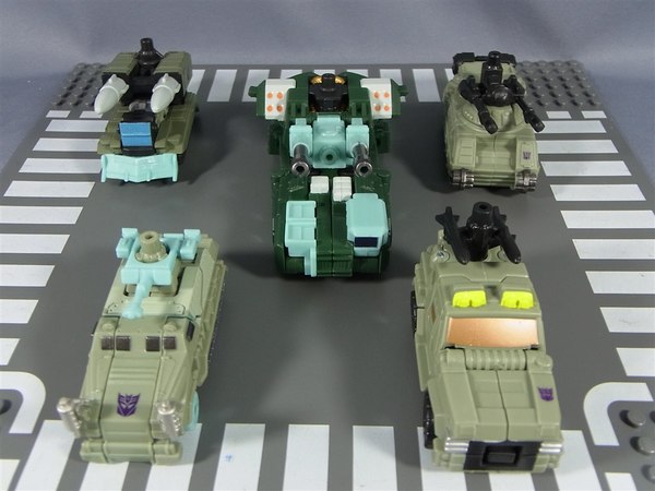 Takara Tomy Transformers United EX01 Combat Master Prime Mode Images  (4 of 20)