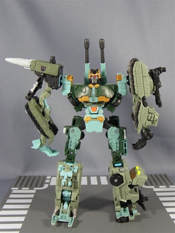 Takara Tomy Transformers United EX01 Combat Master Prime Mode Images  (10 of 20)