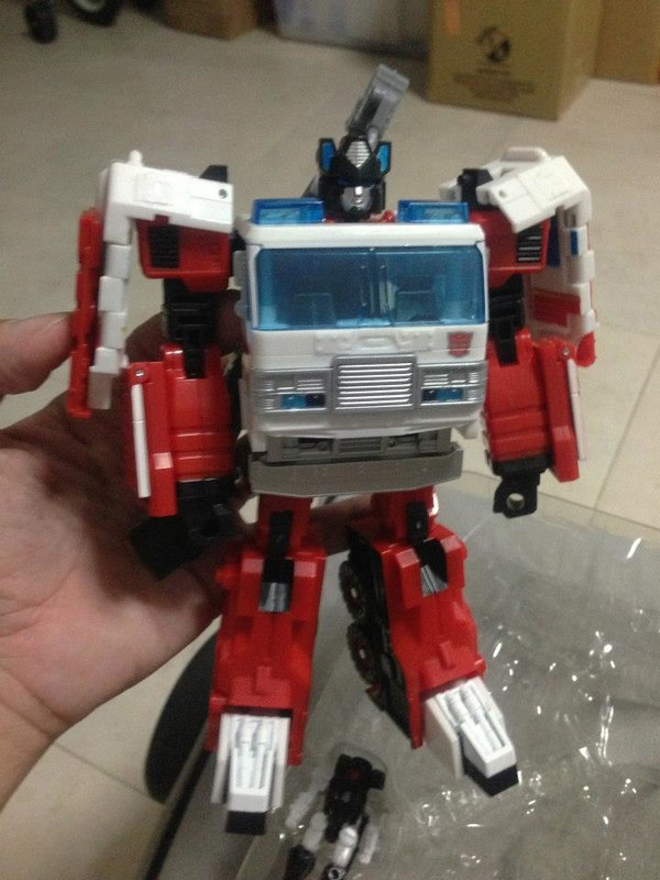 Transformers United Artfire Million Publishing Exclusive Image  (12 of 29)
