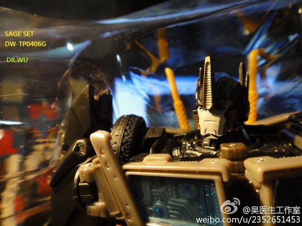 DR WU DW-TP0406 Sage Set for Dark Guard Optimus Prime - New Head Upgrade Revealed