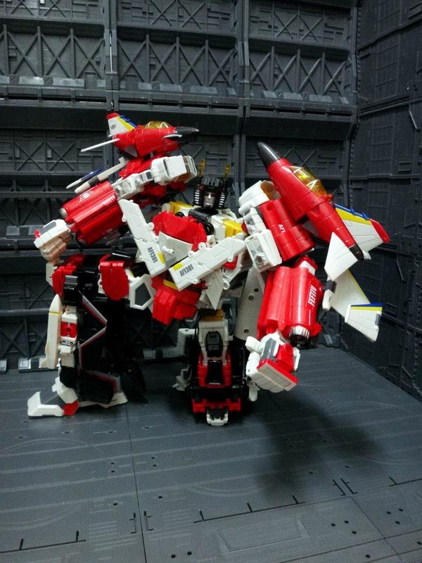 First Look Uranos Combined Color Images Show Off The Ultrmate NOT Superion Combiner Team  (6 of 11)