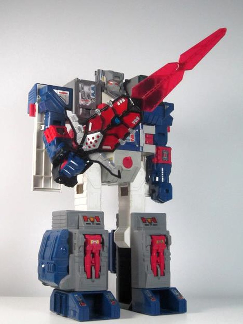 Perfect Effect PW-01 Red and PW-03 Blue Master Sword New Images Show ...