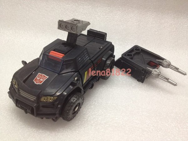 More Trailcutter Colored Images Of Transformers Generations Deluxe Class Action Figure. Jpg (10 of 18)